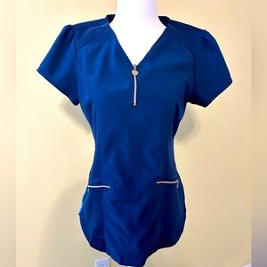 Fitted Heart and Soul scrub top